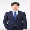 Yuseung K.